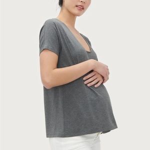 Bundle of Two Hatch Collection Luxe Nursing Tees- all size 1 (small)